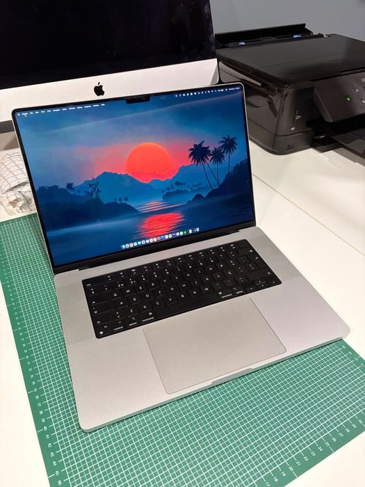 MacBook Pro 16" (M2 Pro, 1TB SSD) – Como Novo!