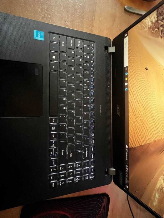Laptop Acer TravelMate P2 TMP215-53 i3