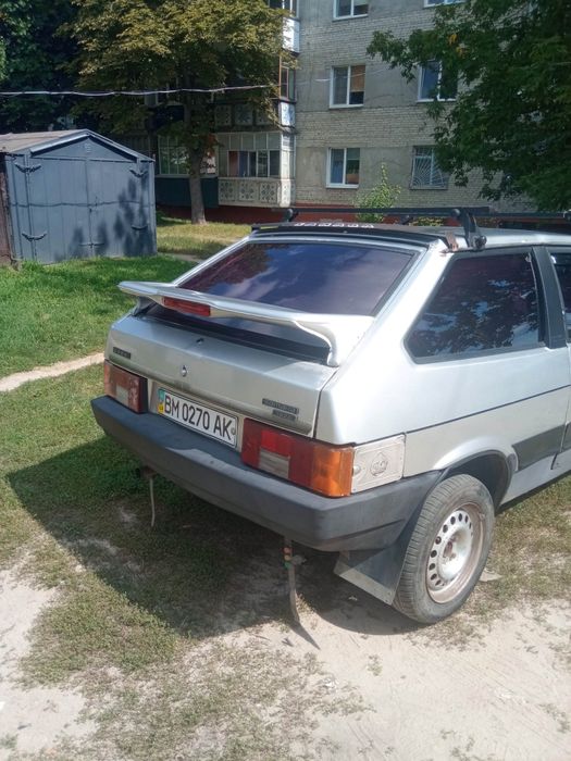 Продам ваз 2108 на полном ходу, машина ездит каждый день