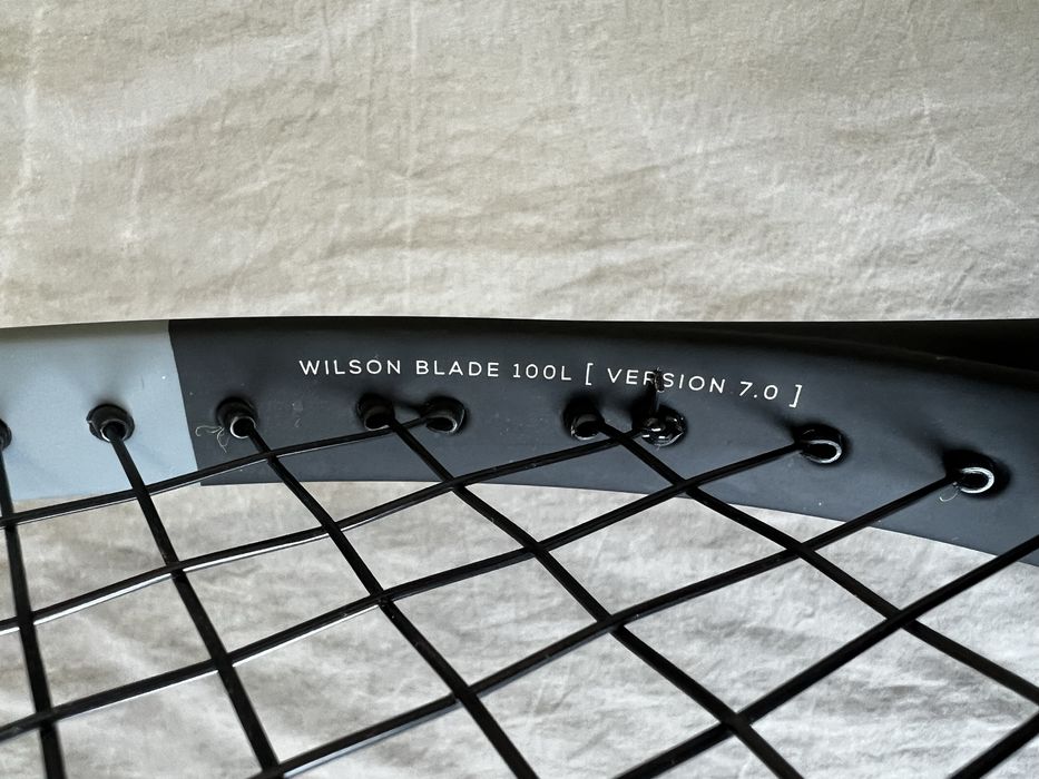 Raquete Tenis Wilson Blade 100L V7