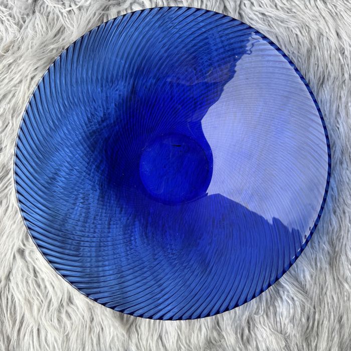 Misa z przezroczystego szkła