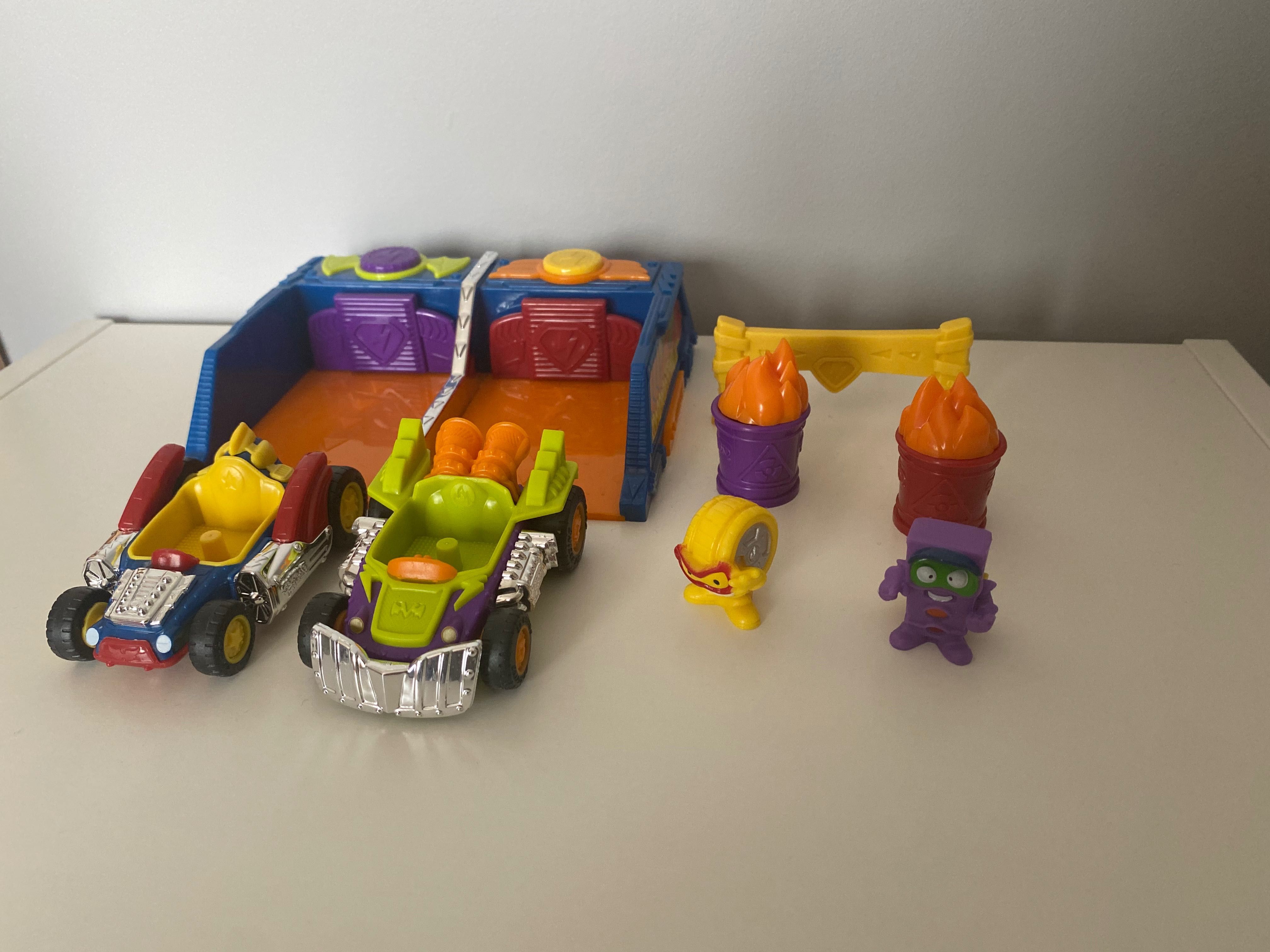 Zestaw Magic Box Super Zings Kaboom Race