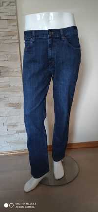 Wrangler Regular Dark Stone męskie jeansy 33/30 jak 34/30