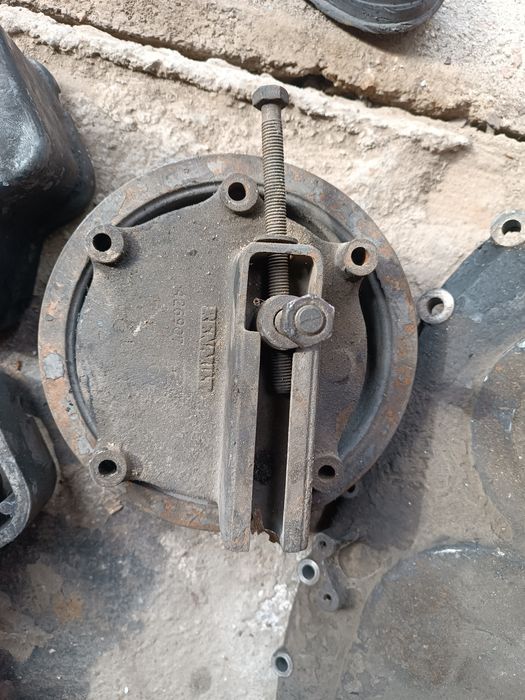 Запчасти двигателя, поршня  Рено Магнум МАК430