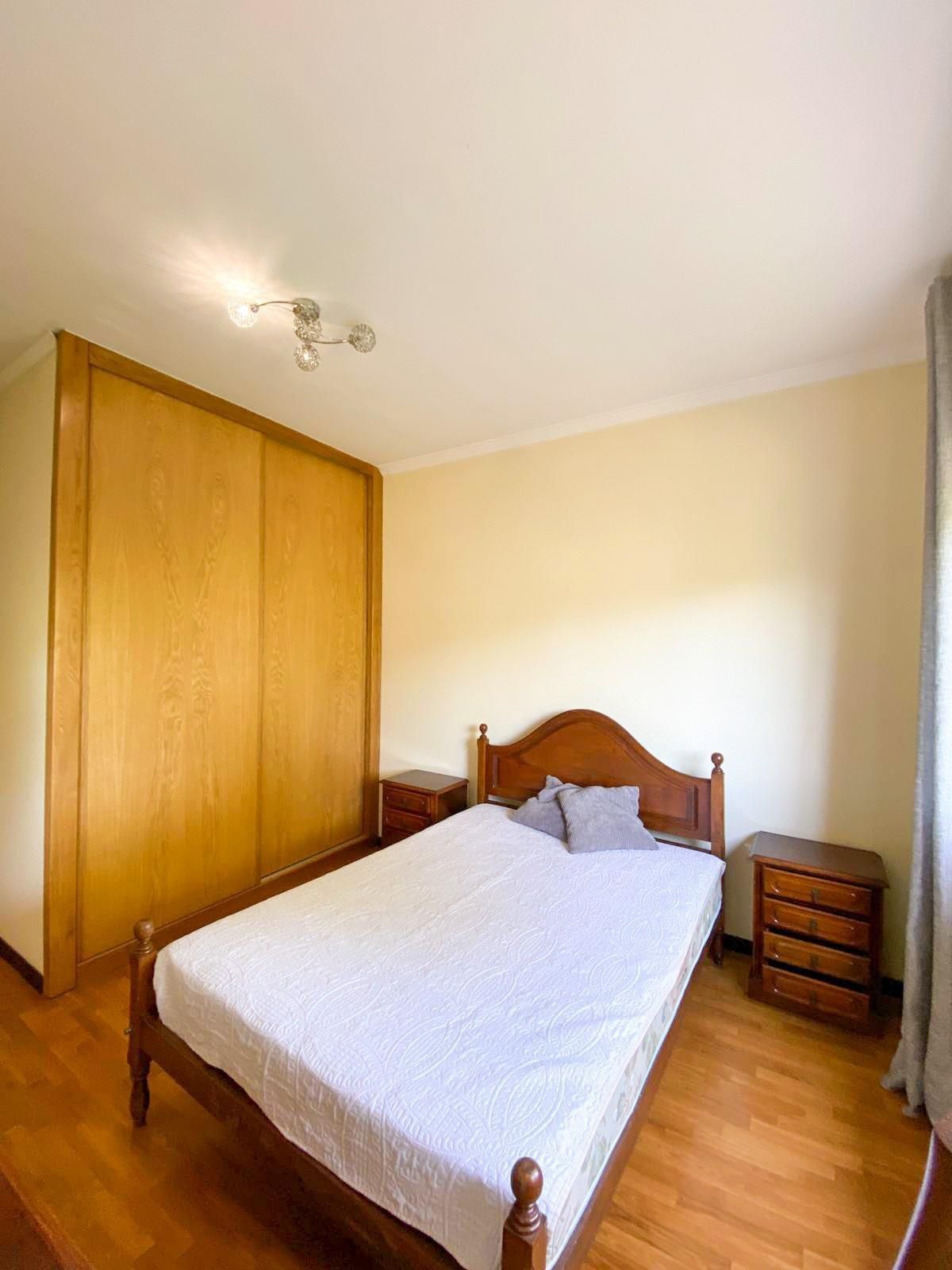 Mobília de quarto corpo e meio