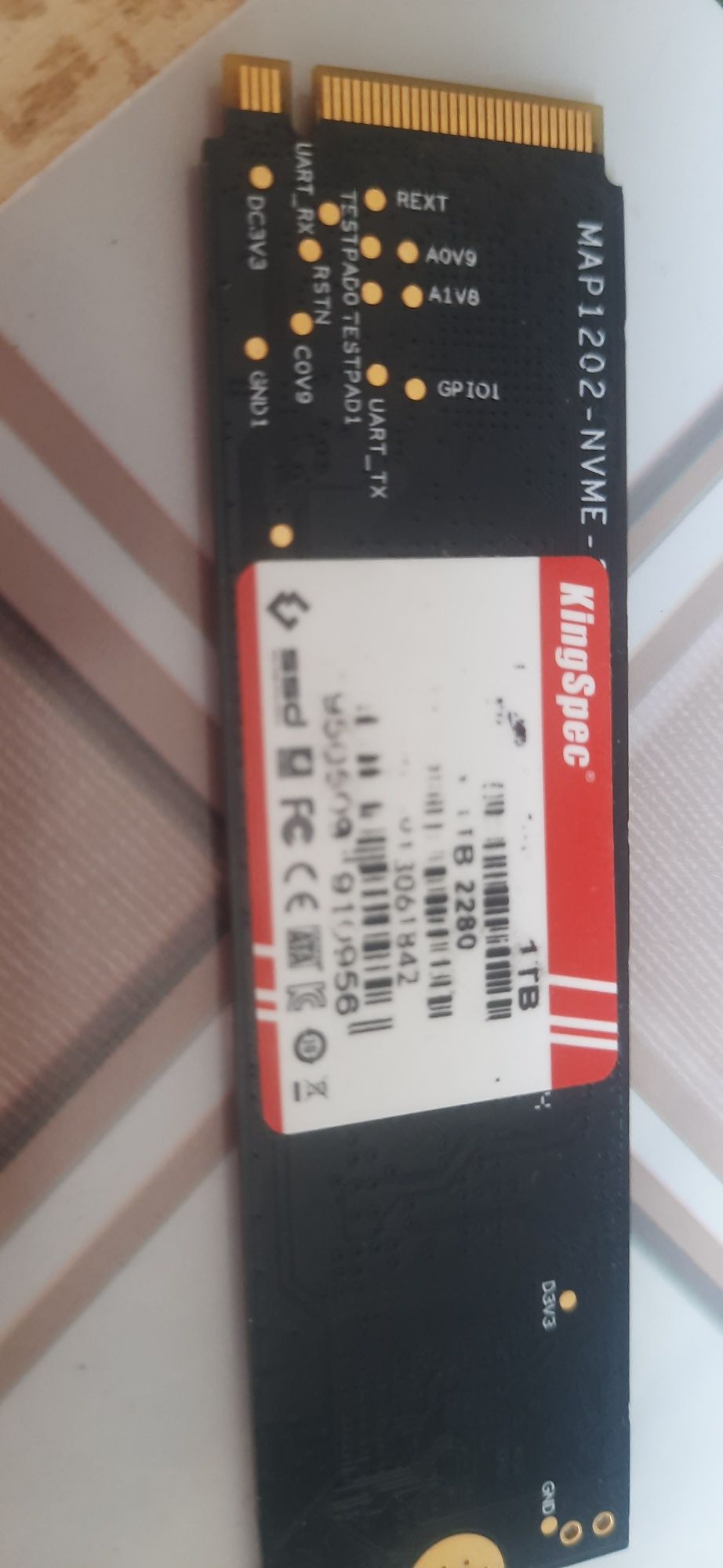 Жосткий диск,nvma на 1tb.