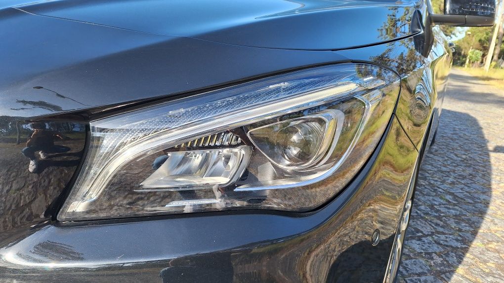 Mercedes-Benz CLA 180d AMG Full Extras