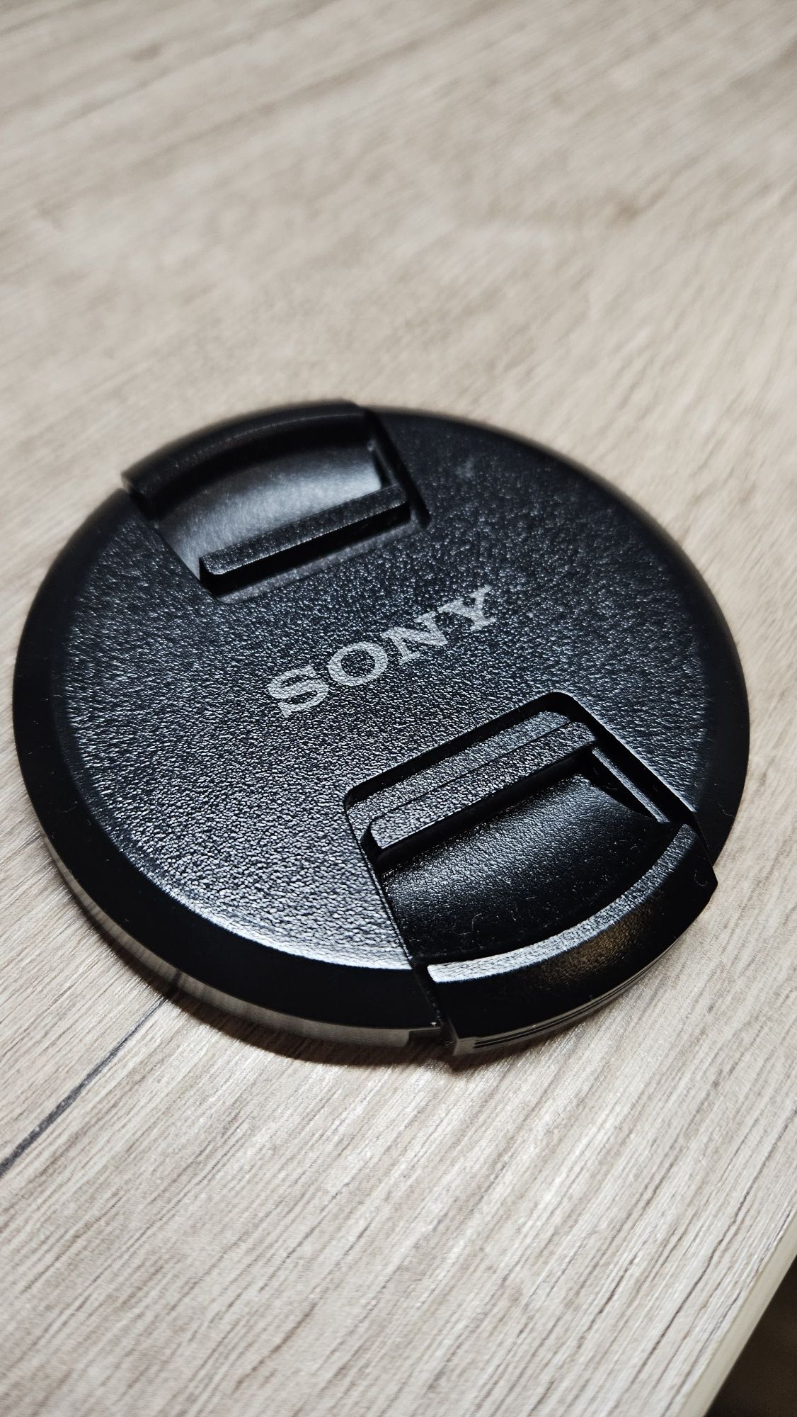 Кришка об'єктива Sony 72 mm