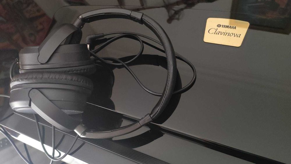 Piano Digital Clavinova CVP