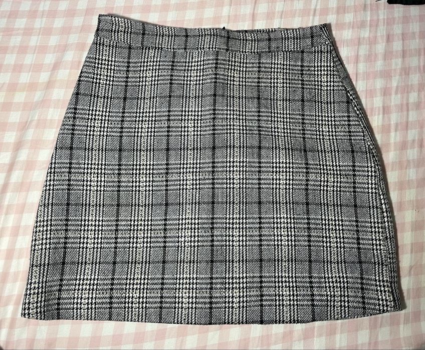 Спідниця сіра в гусячу лапку