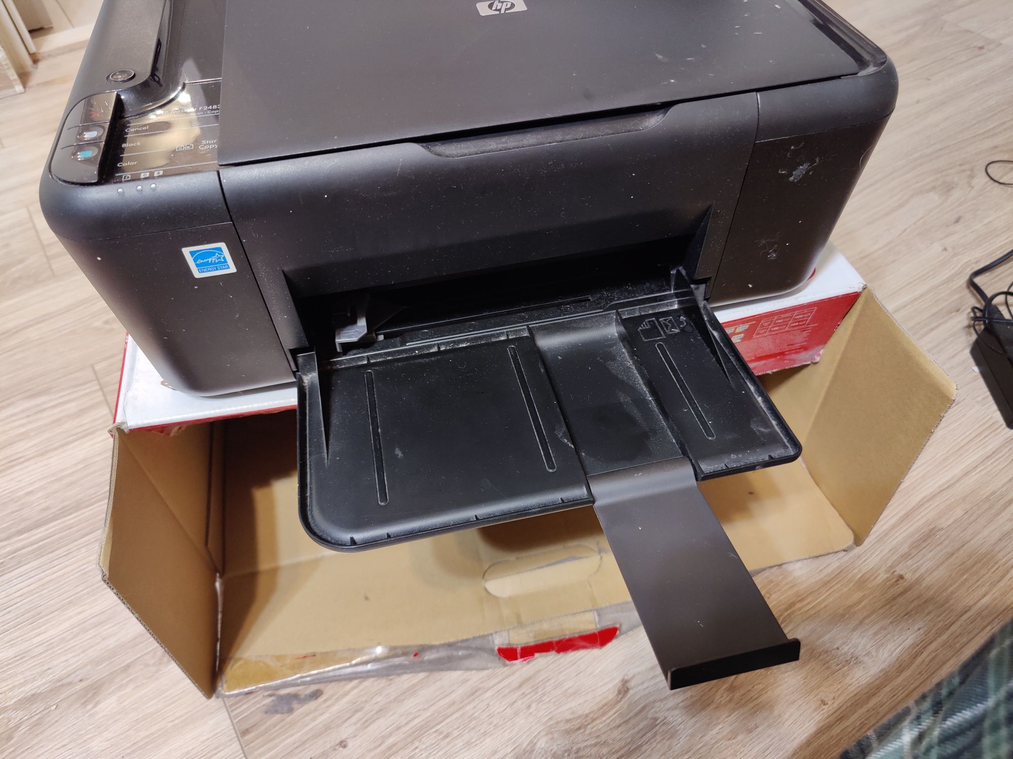 HP Deskjet F2483