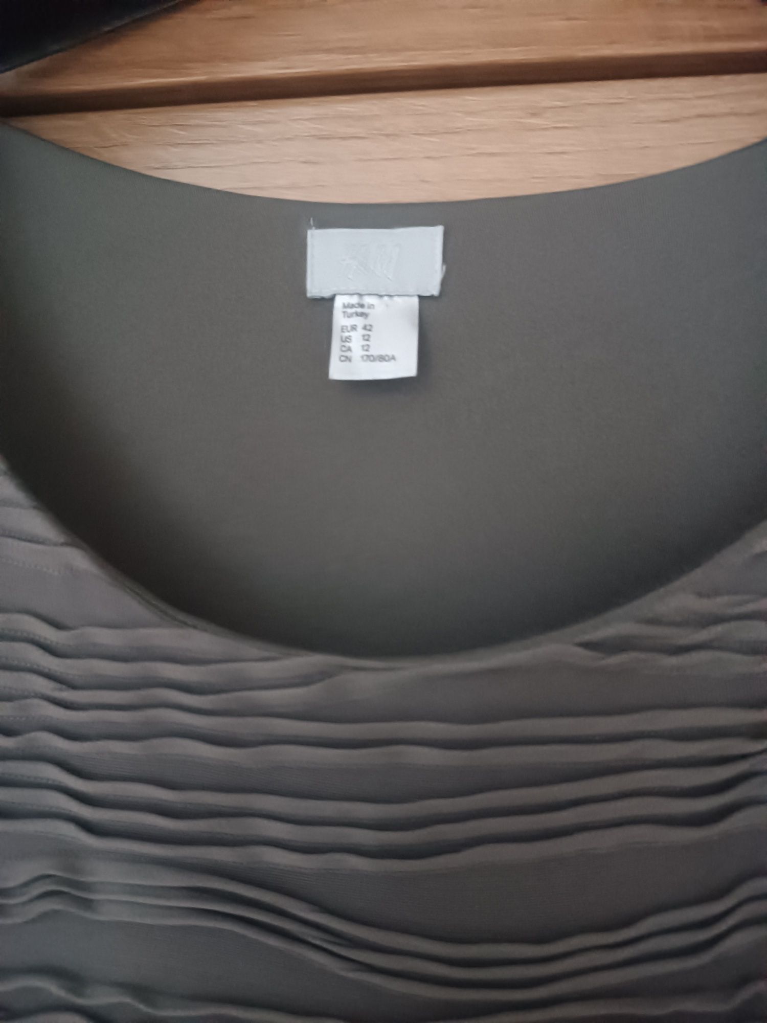 Sukienka elegancka H&M r.42