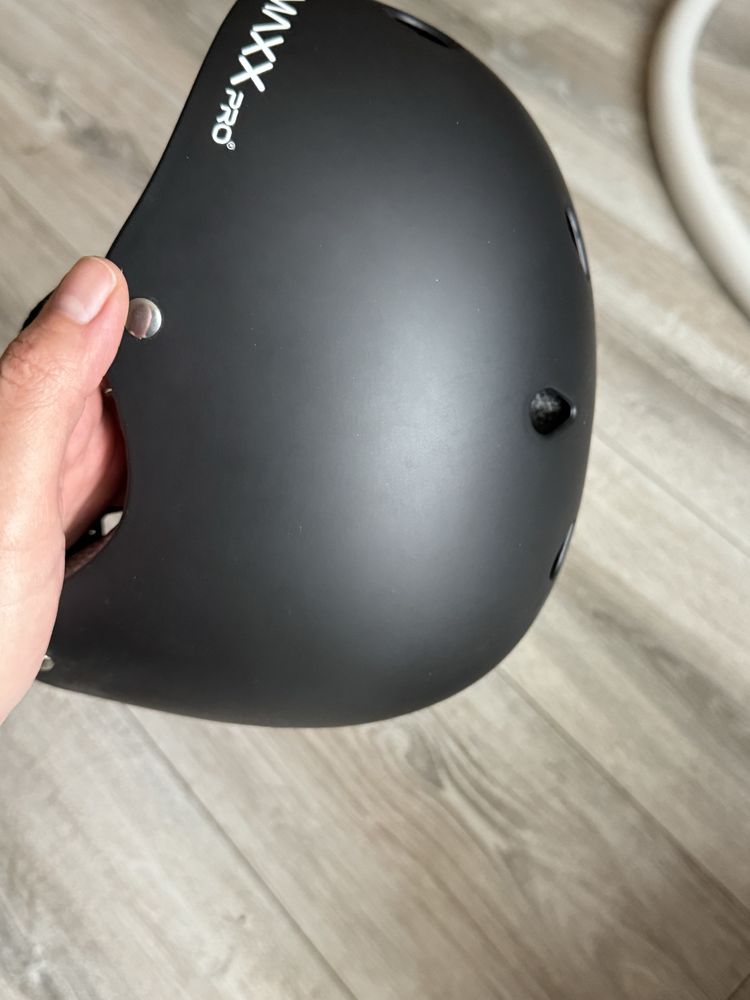 Шлем maxxpro новый в коробке