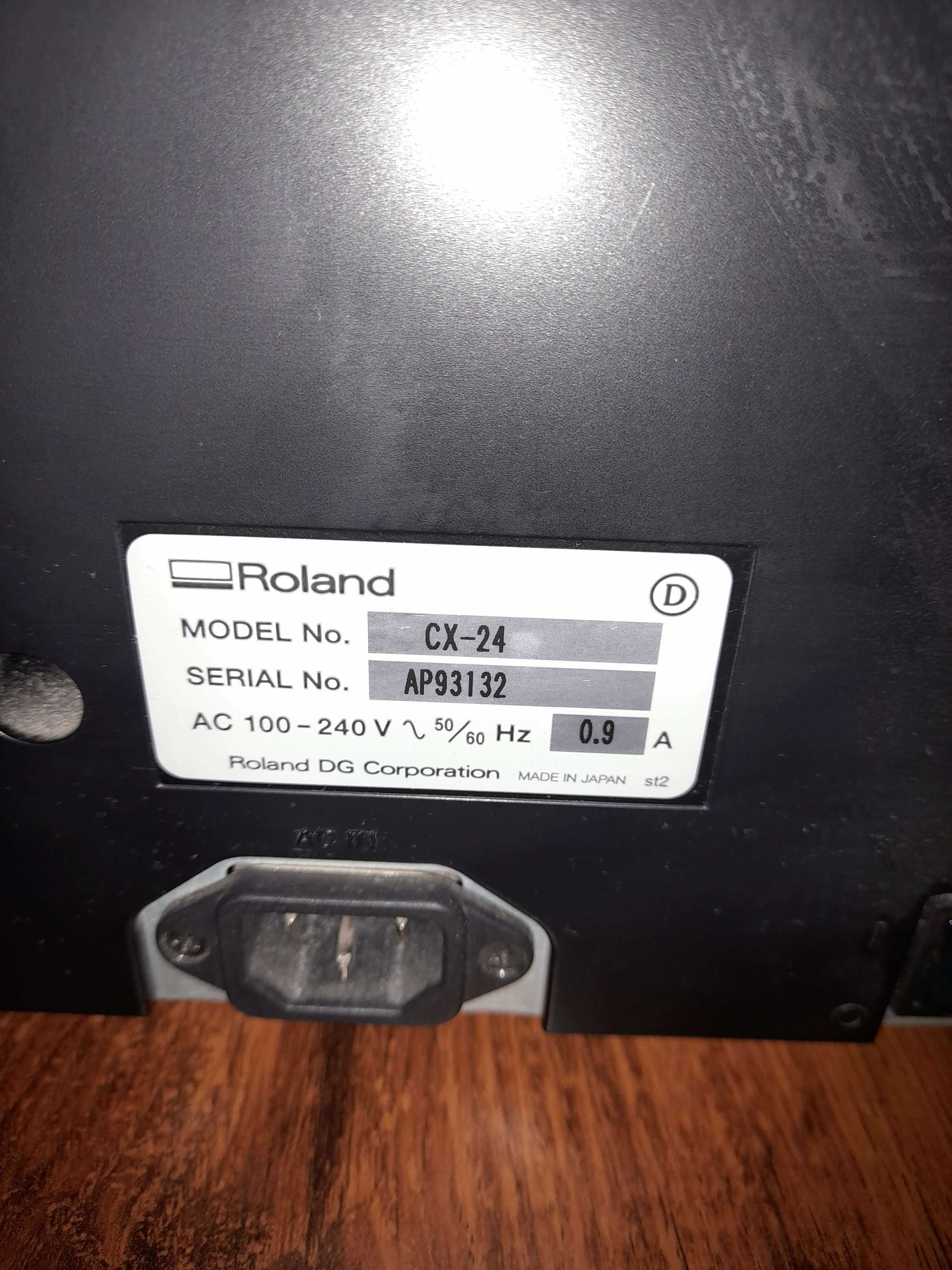 Ріжучий плотер Roland CAMM-1 CX-24