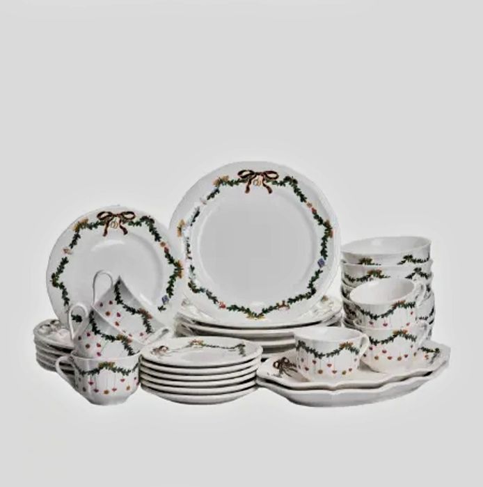 Столовий сервіз новорічний порцеляновий ROYAL 32 предмети на 6 персон