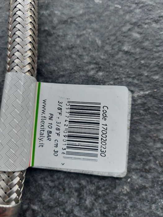 Wężyk w oplocie, stal nierdzewna nowe