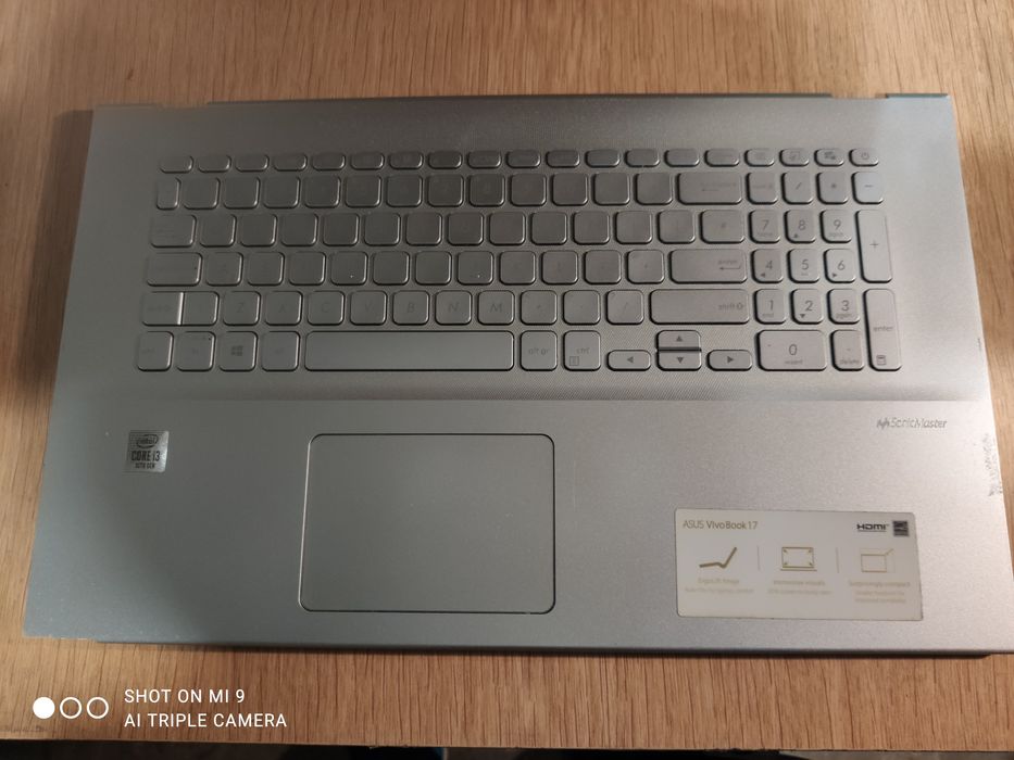Klawiatura Asus Vivobook 17 sprawna