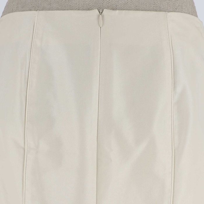 Spódnica w kolorze ecru marki Caterina Leman, rozmiar 44