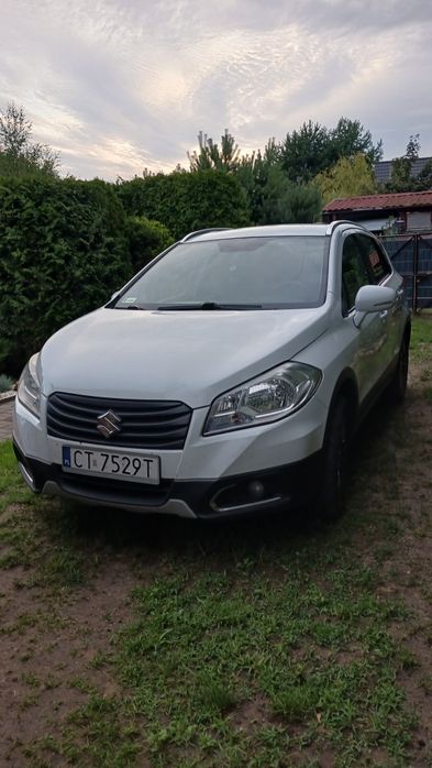 Suzuki SX Cross 2013