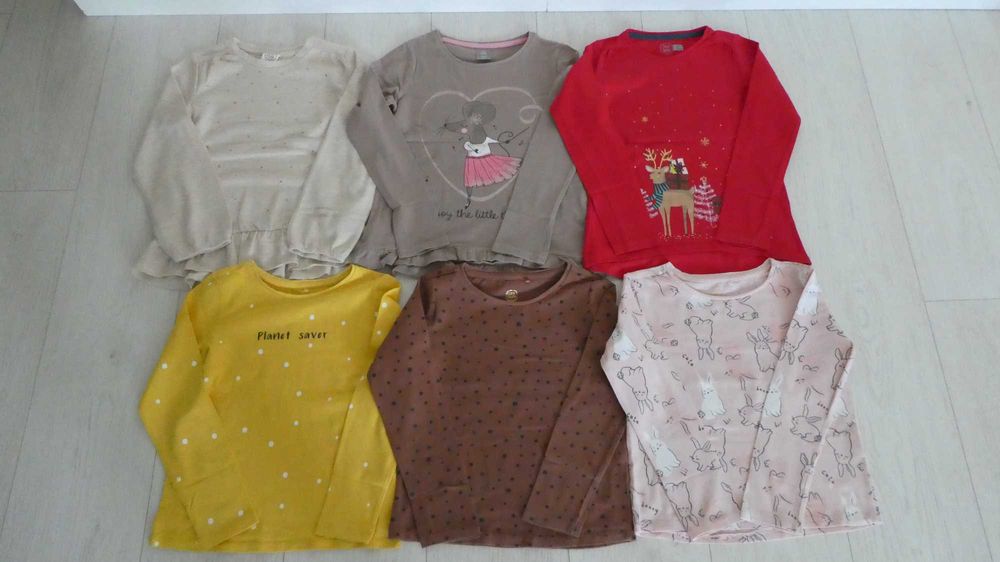 Ubranka dziewczęce rozmiar 128