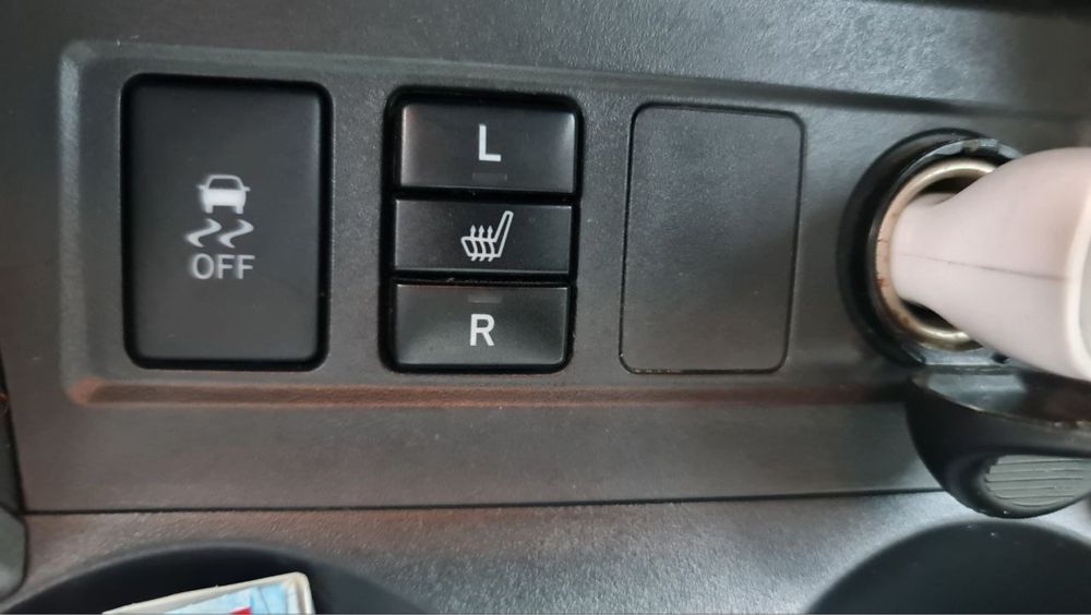 Продається Toyota RAV4 2012