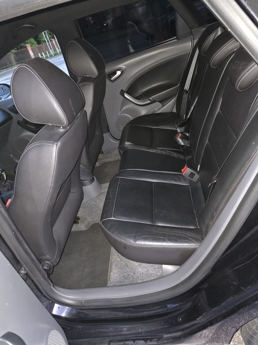Seat ibiza Bogata wersja wyposażenia długie opłaty