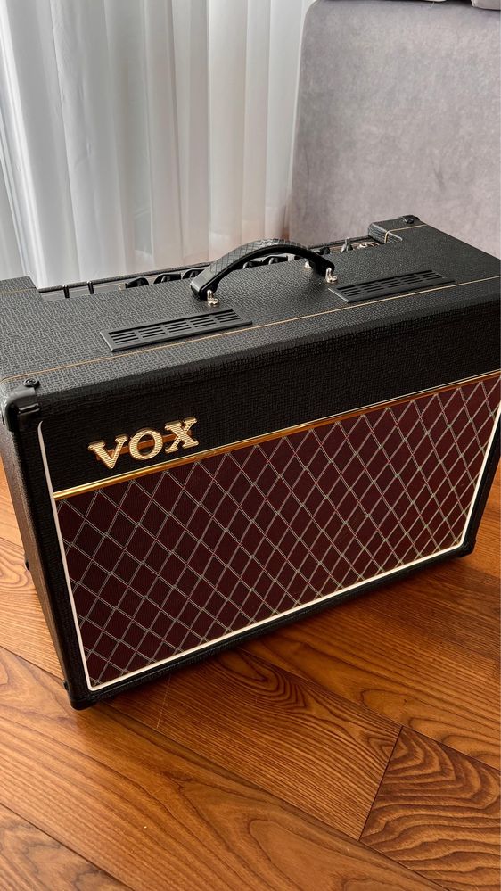 Piecyk gitarowy VOX AC15 C1