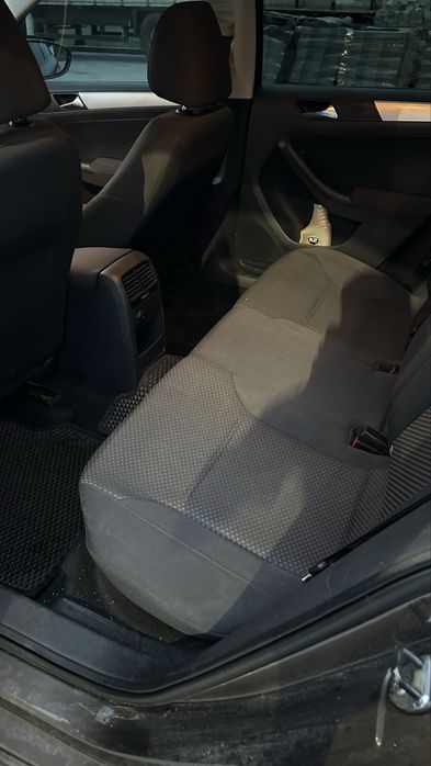 Volkswagen Jetta MK6