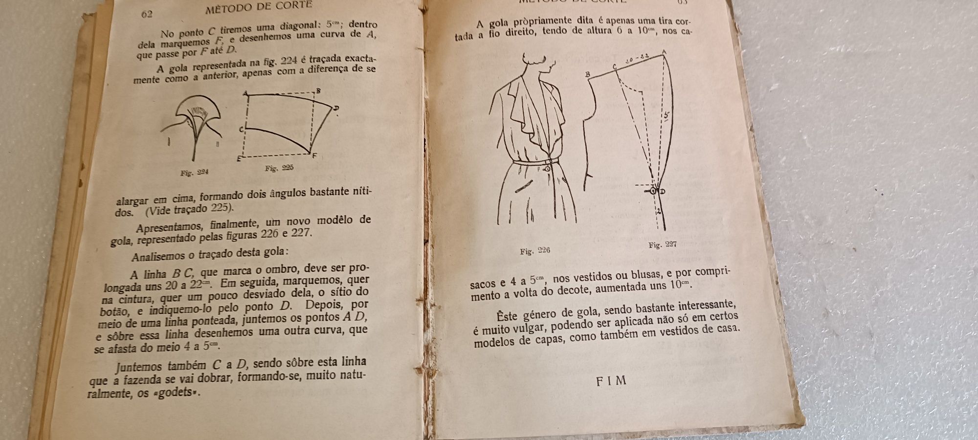 Antigo e raro livro Método de Córte blusas e quimonos - Sistema Francê