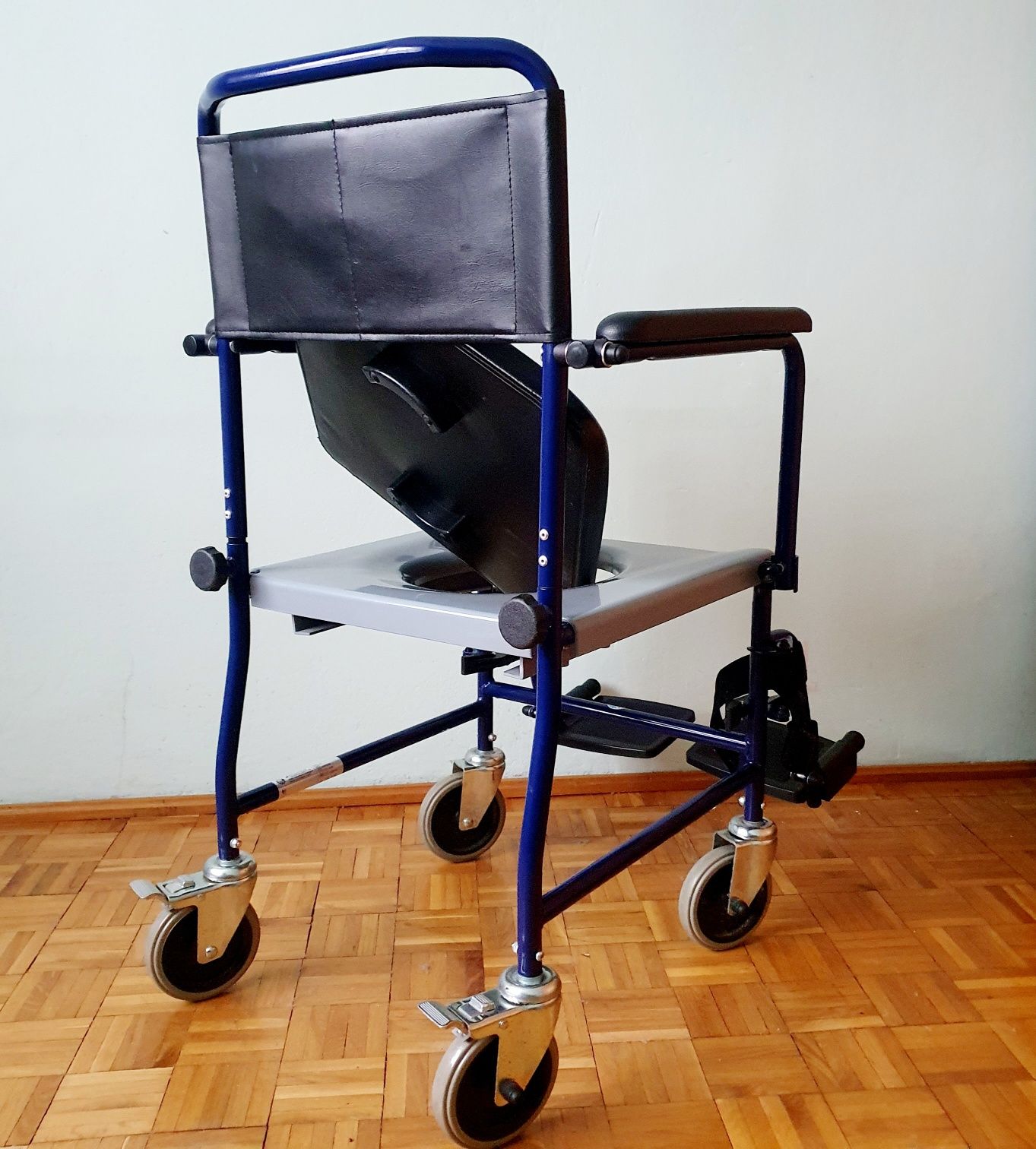 Vermeiren wózek inwalidzki  toaletowy transportowy