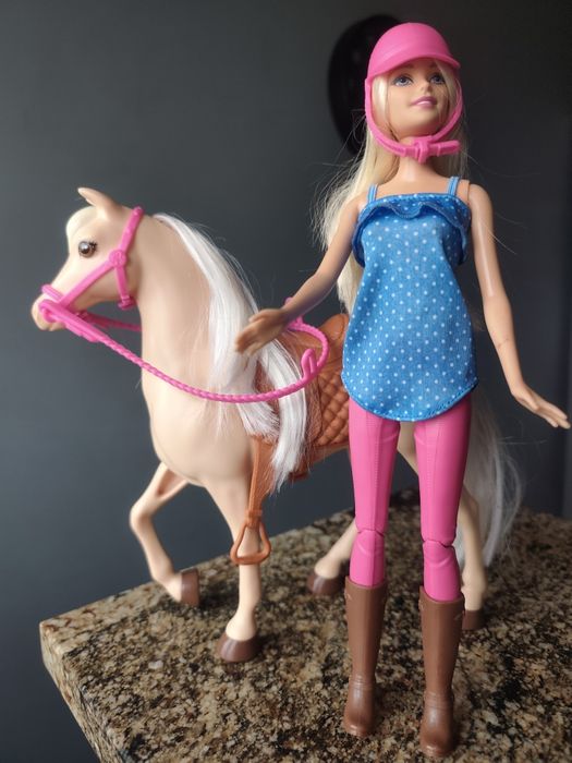 Barbie Lalka z koniem