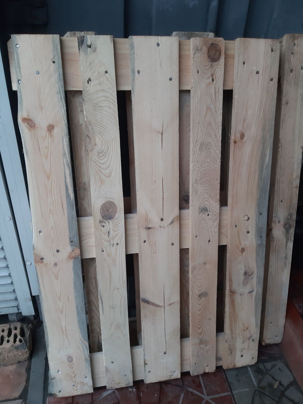 Продам піддони палети