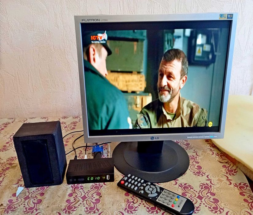 ЖК SMARTтелевизор 22", 19”,17” рабочие.