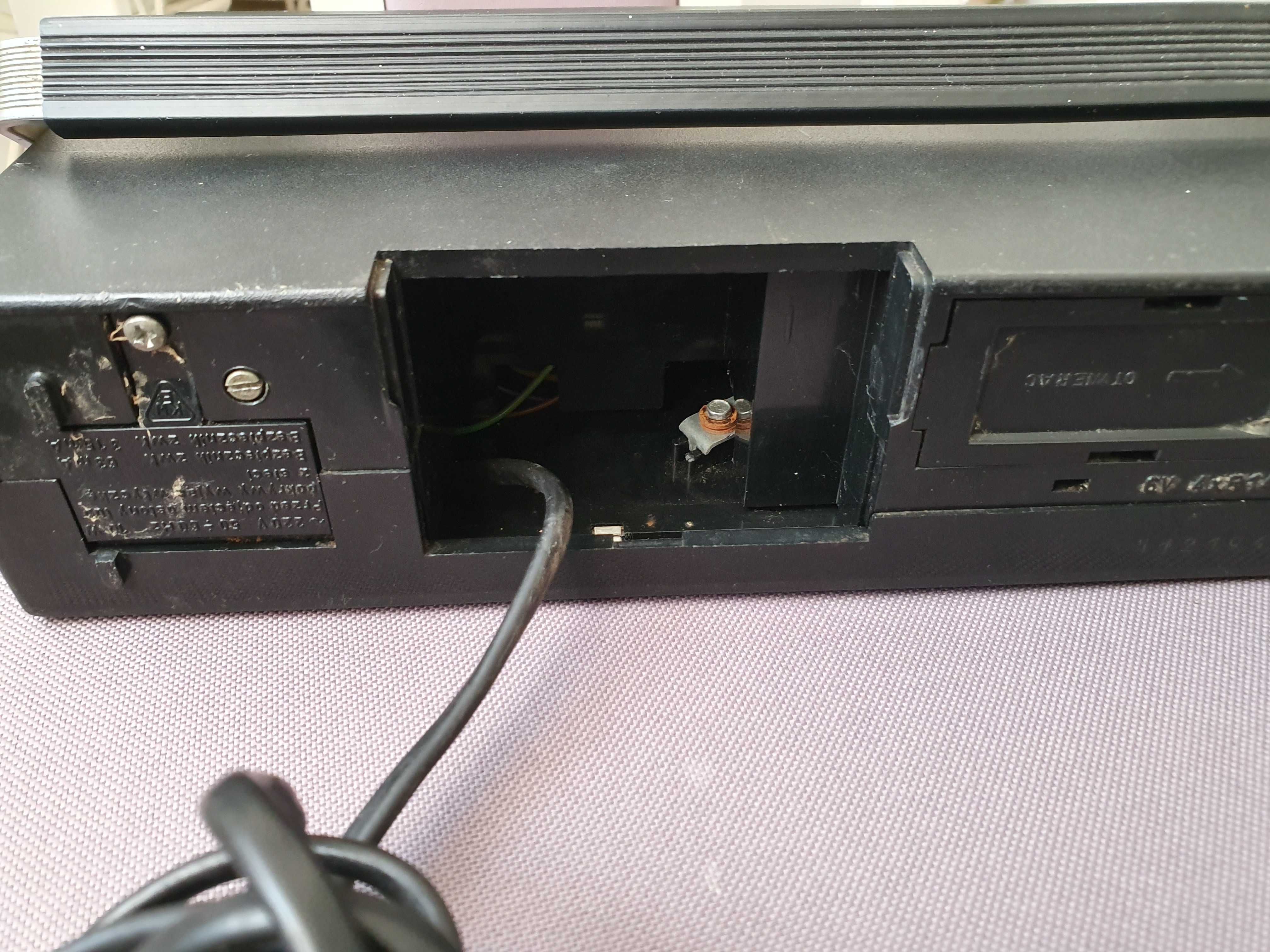 Stare zabytkowe radio Unitra PMP 101 przestrojone