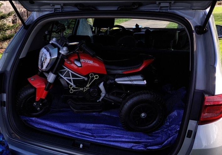 Motor na akumulator