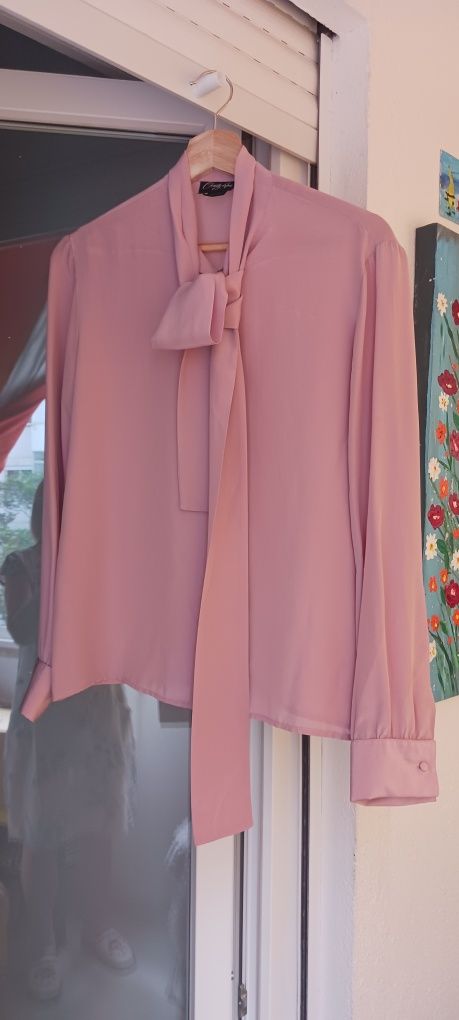 Blusa elegante,seda 100%,tam.36-38, nova