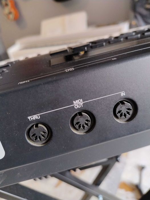 Yamaha V50 -syntetyzer