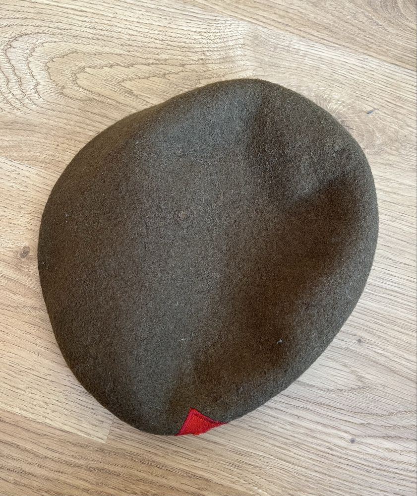 Brytyjski angielski beret wojskowy Duke of Lancaster's Regiment