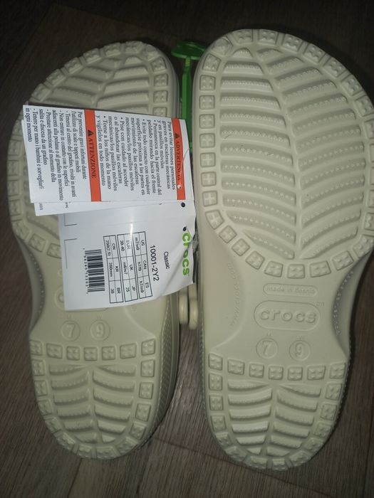 Крокси      Crocs