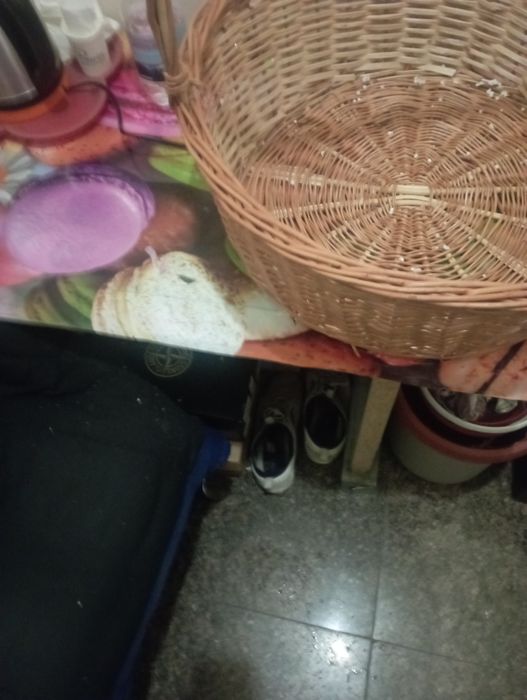 Плетеная велика корзина