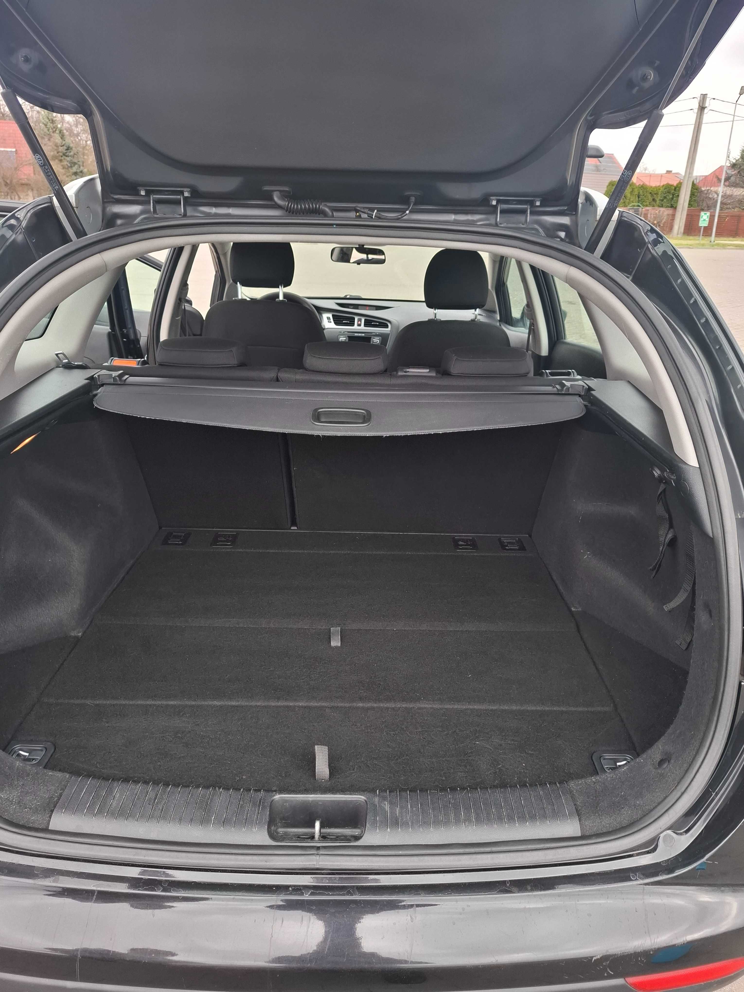 KIA CEE'D kombi, 1.4 diesel, przebieg 212 tys. bezwypadkowy