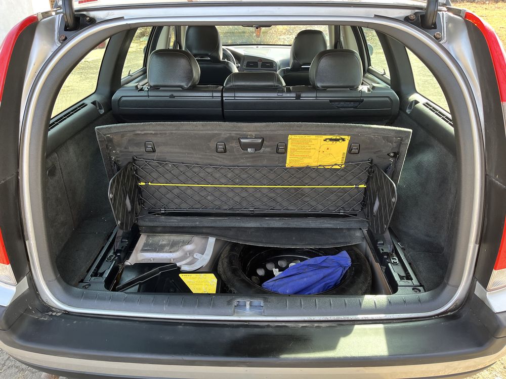 Volvo V70 2.4 бензин