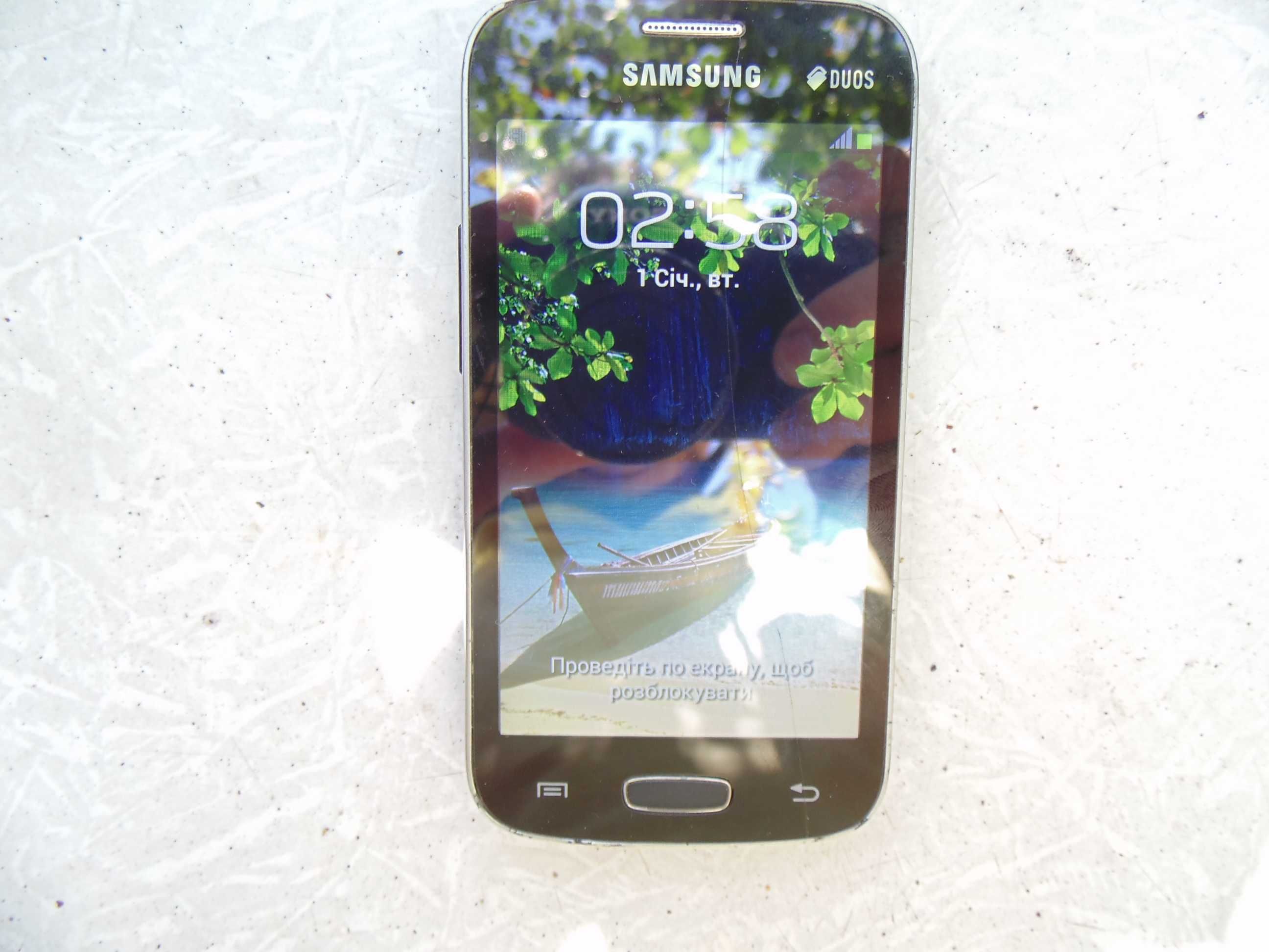 Смартфон Samsung GT-S7262 Galaxy Star Plus