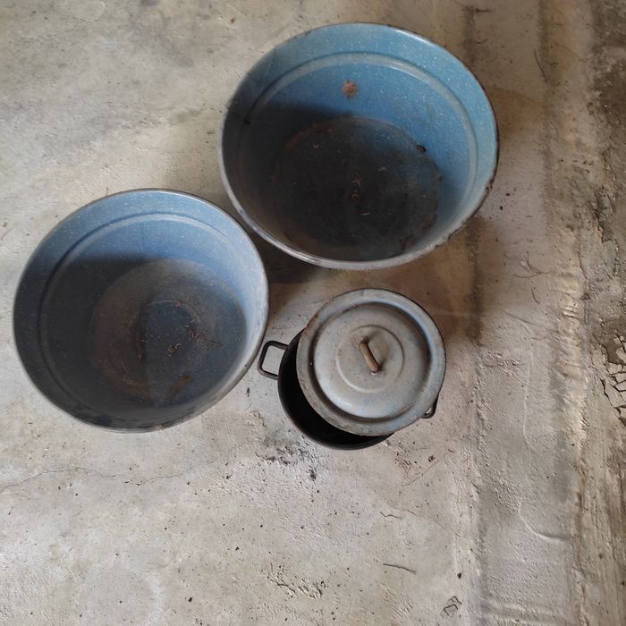 Tachos e panelas esmalte azul