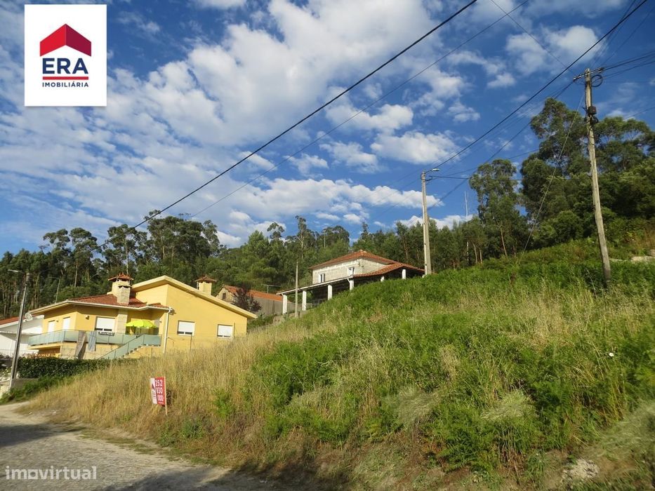 Terreno para construção em Burgães