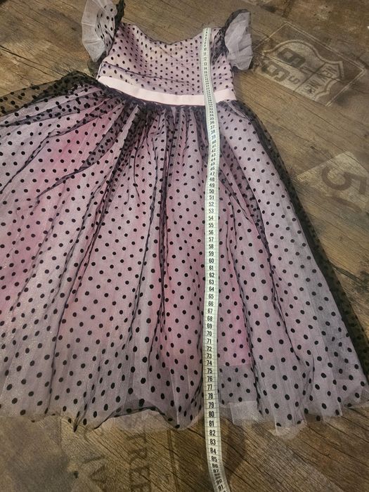 Плаття для двійні, випускний у садочок