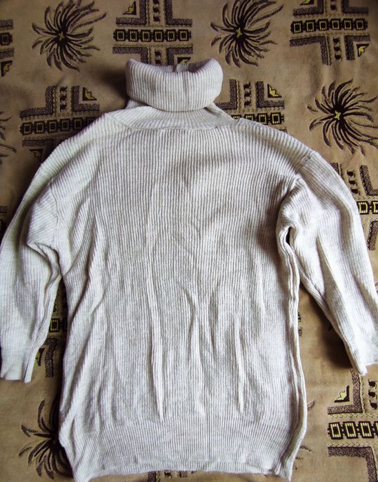 Туніка оверсайз з високим горлом