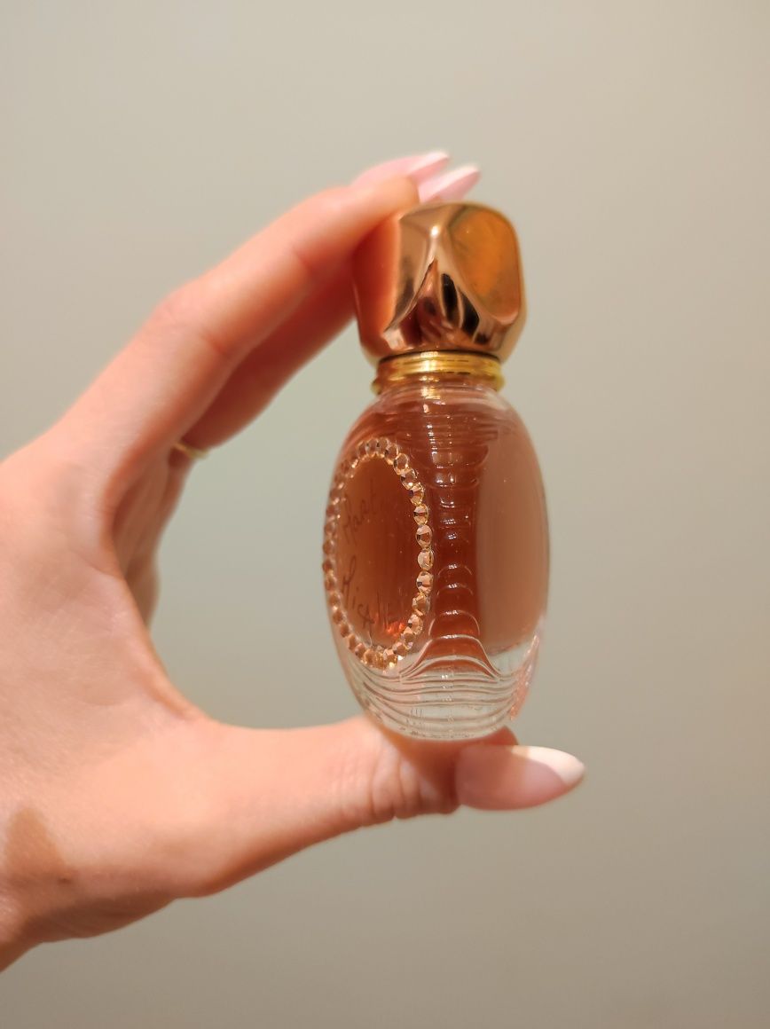 Mon Cristal Micallef