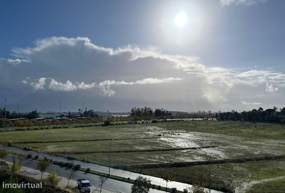 Apartamento T2 - Lumiar - Colina São João de Brito - Terraço | Garagem