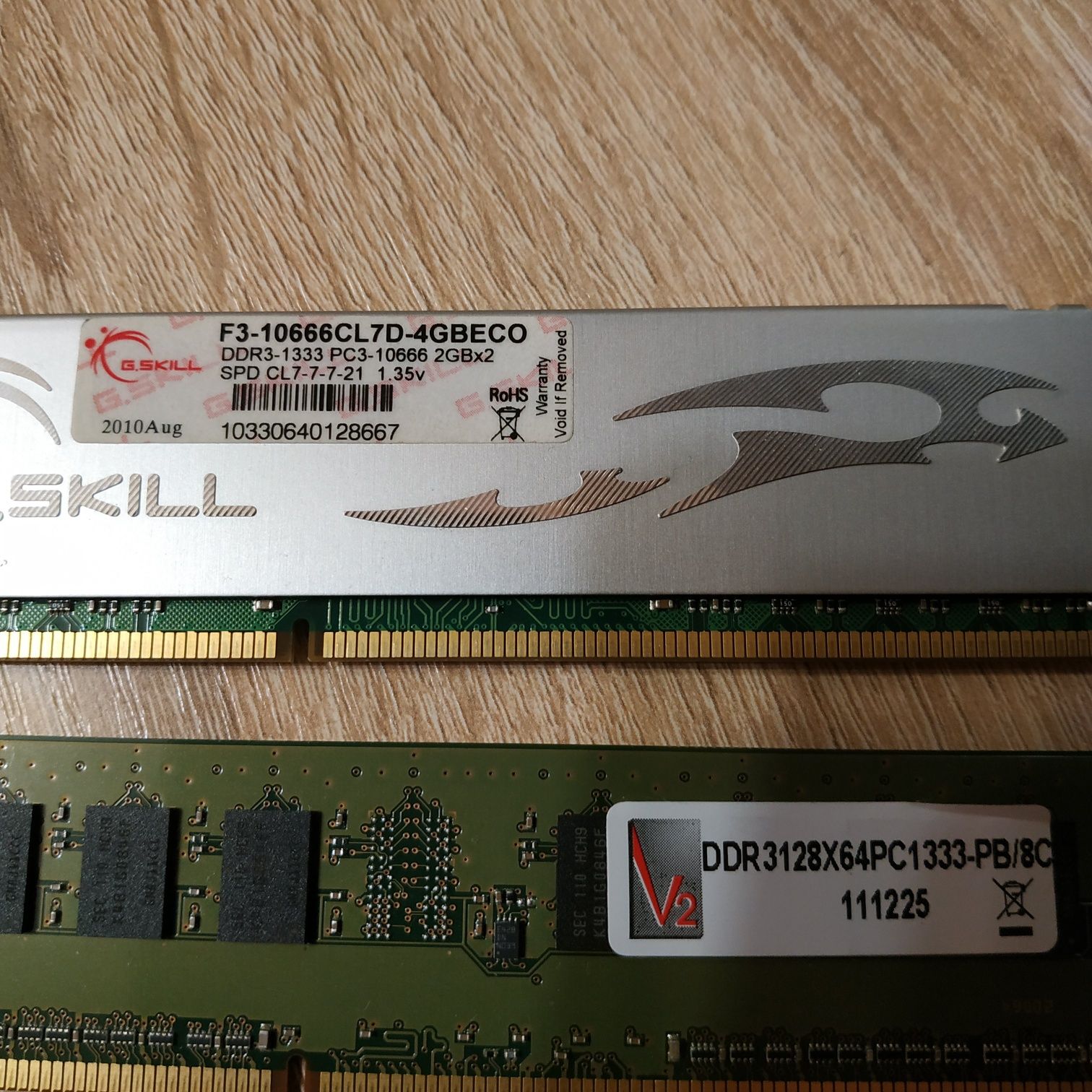Оперативна пам'ять озу DDR3 1/2GB Samsung/G.skill робоча
